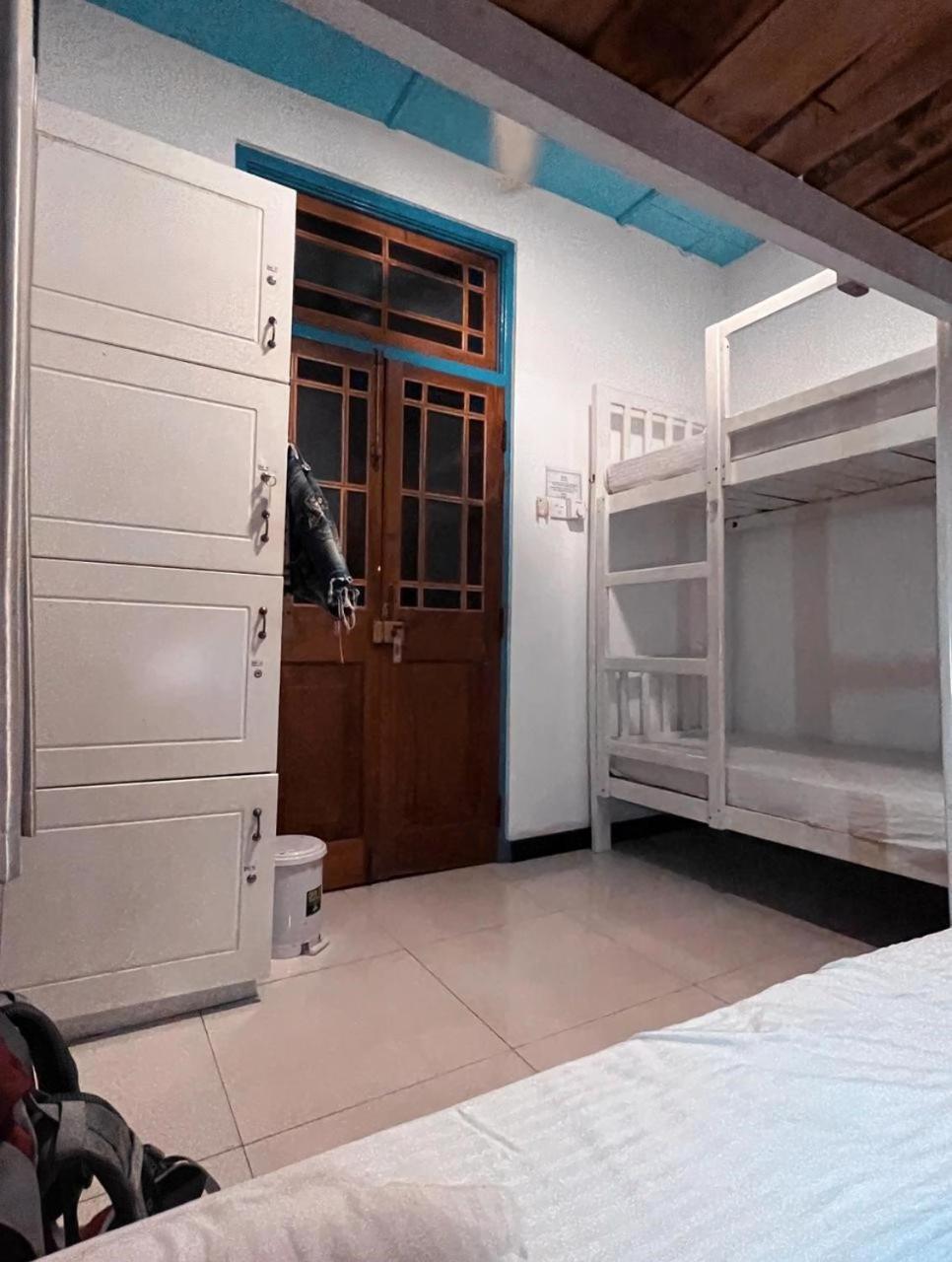 Villa 92 City Stay Канди Екстериор снимка