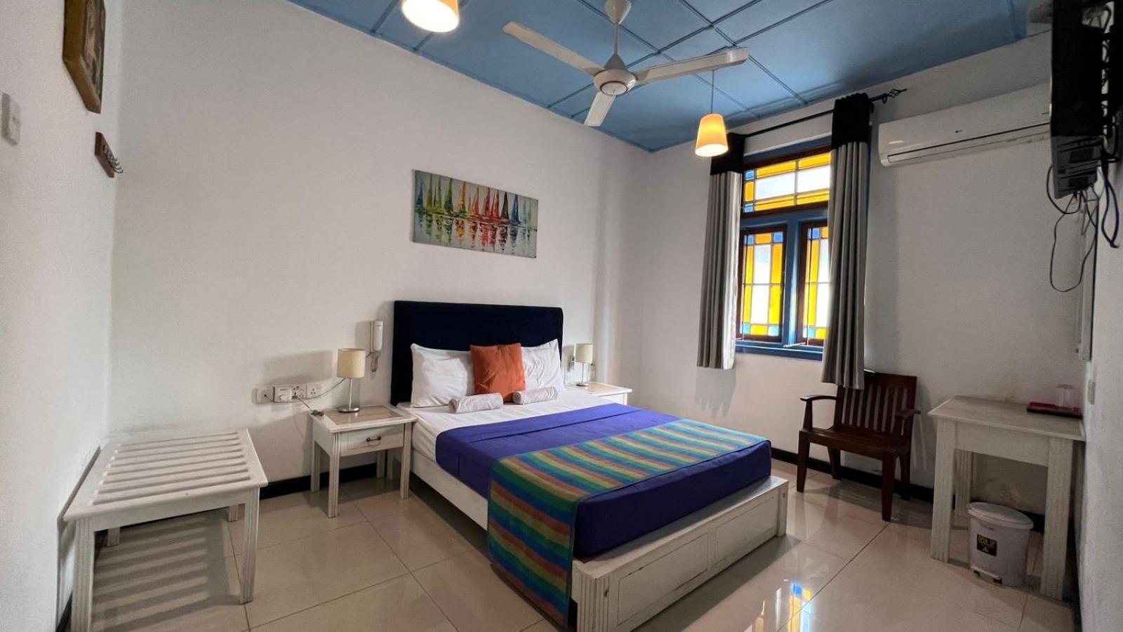 Villa 92 City Stay Канди Екстериор снимка