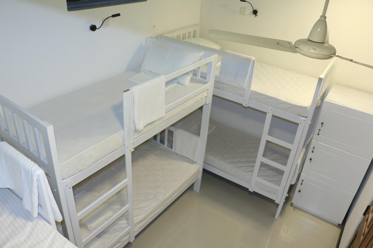 Villa 92 City Stay Канди Екстериор снимка